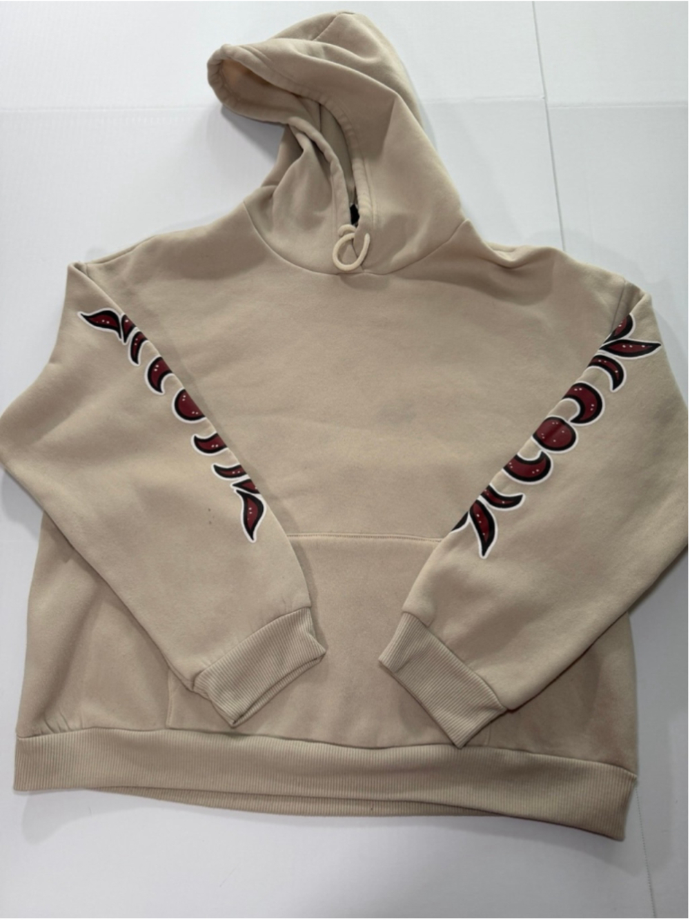 Romwe cream-colored pullover hoodie back graphic of a spider in a coffin sz XL